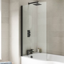 Matt Black P-Shapped Bath Screen 715 x 1433mm - Insitu