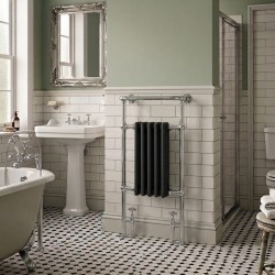 Henley Traditional Chrome & Black Towel Rail - 498 x 940mm - closeup